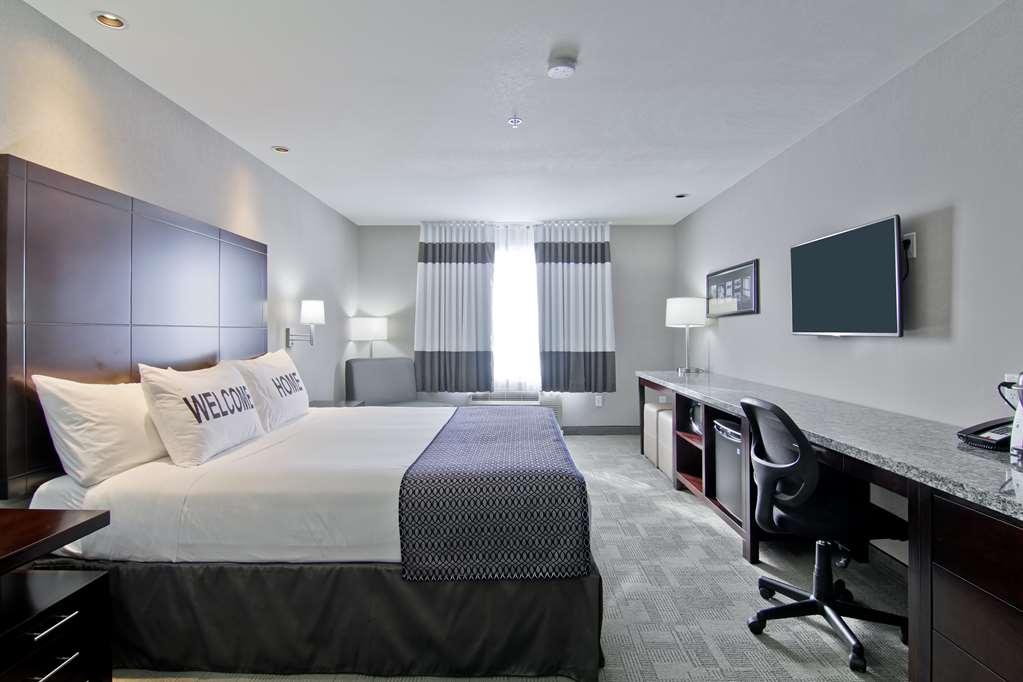 Home Inn & Suites Regina Airport الغرفة الصورة