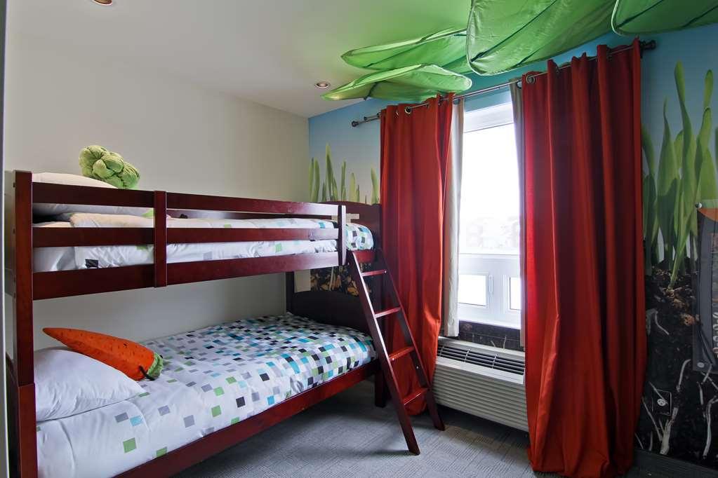 Home Inn & Suites Regina Airport الغرفة الصورة